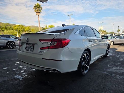 Used 2022 Honda Accord Sport image 9