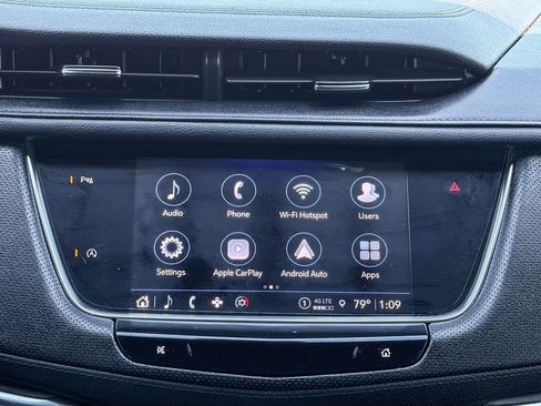 Used 2022 Cadillac XT5 Luxury image 18