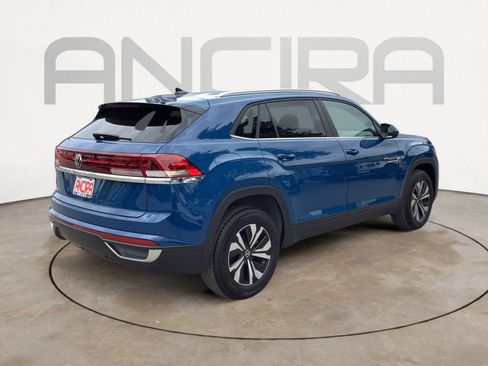 New 2026 Volkswagen Atlas Cross Sport SE FWD image 8