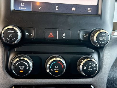 Used 2024 RAM 2500 Big Horn image 17