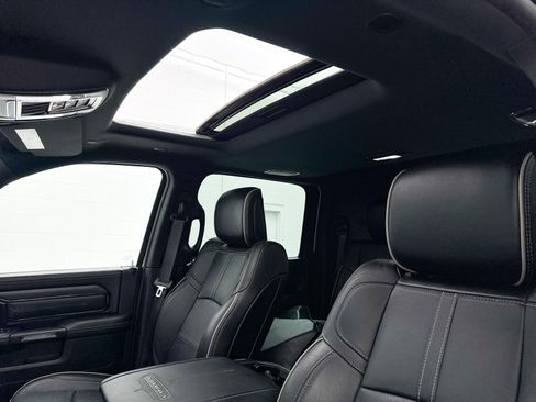 Used 2023 RAM 2500 Limited image 3