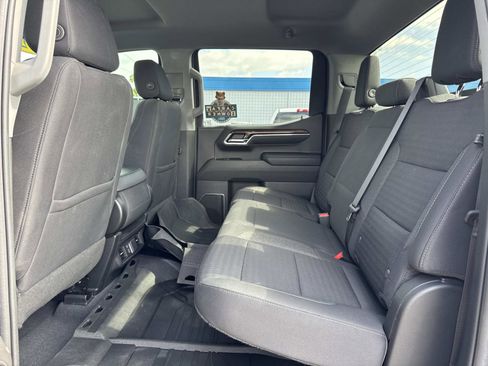 Used 2023 Chevrolet Silverado 1500 LT w/ Protection Package AWD/4WD image 25