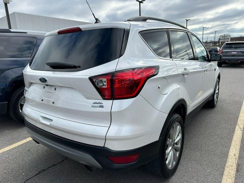 Used 2019 Ford Escape SEL image 8
