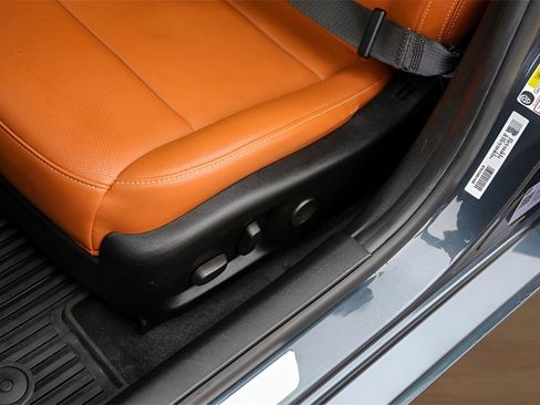 Certified 2021 Cadillac CT4 Premium Luxury image 8