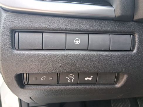 New 2026 Nissan Rogue SV image 27