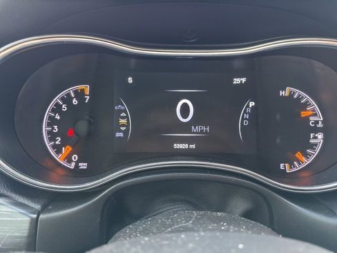 Used 2020 Jeep Grand Cherokee Altitude image 18