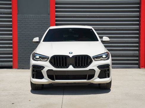 Used 2023 BMW X6 xDrive40i w/ M Sport Package AWD/4WD image 2