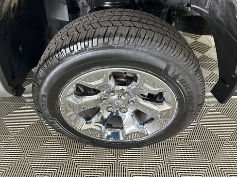 Used 2022 RAM 1500 Big Horn AWD/4WD image 11
