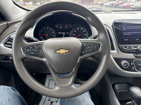 Used 2021 Chevrolet Malibu LS image 21