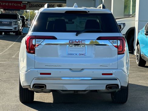 Used 2023 GMC Acadia Denali w/ Denali Ultimate Package image 5