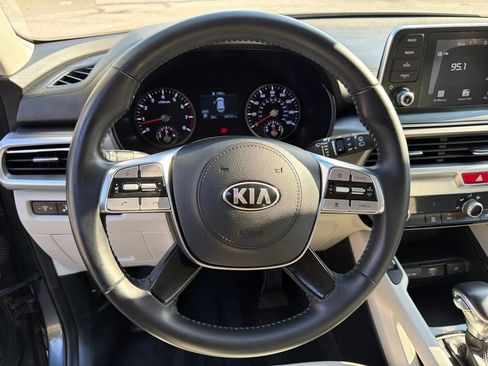 Used 2020 Kia Telluride S AWD/4WD image 15