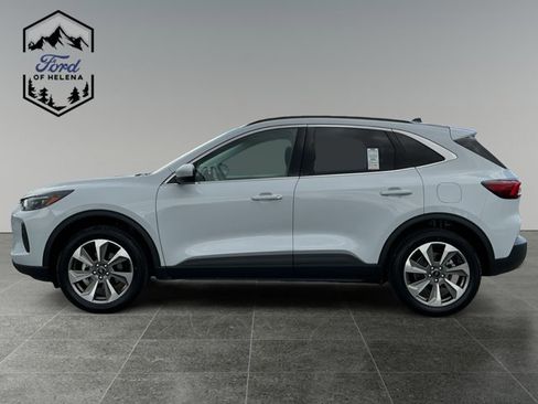 Certified 2025 Ford Escape Platinum AWD/4WD image 2