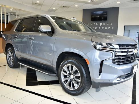 Used 2022 Chevrolet Tahoe LT w/ Luxury Package AWD/4WD image 1