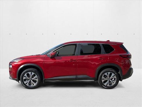 Used 2022 Nissan Rogue SV image 9