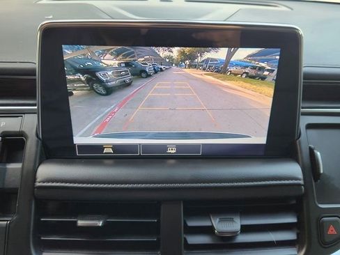 Used 2021 Chevrolet Tahoe Z71 image 7