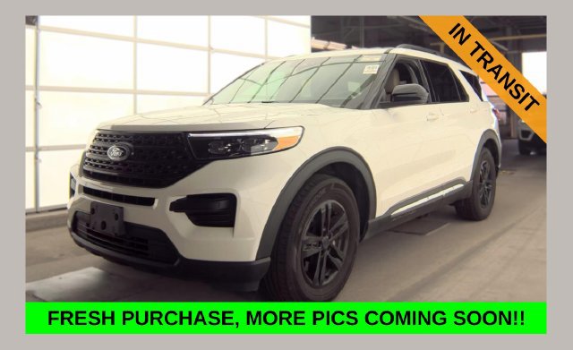 Used 2024 Ford Explorer XLT RWD image 1