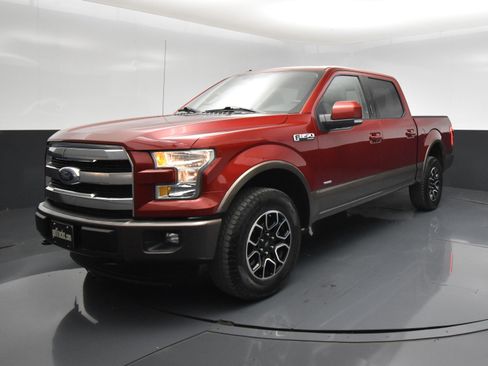 Used 2015 Ford F150 Lariat w/ Equipment Group 501A Mid AWD/4WD image 2