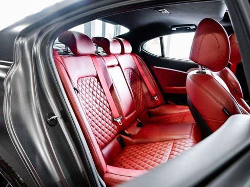 Used 2022 Genesis G70 3.3T Launch Edition image 24