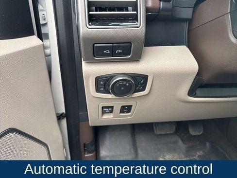 Used 2019 Ford F150 Limited w/ Trailer Tow Package image 13