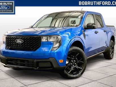 New 2025 Ford Maverick XLT w/ Black Appearance Package