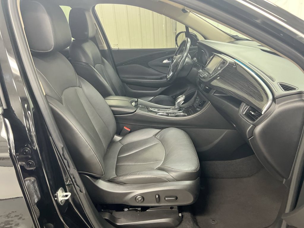 Used 2017 Buick Envision Essence FWD image 22