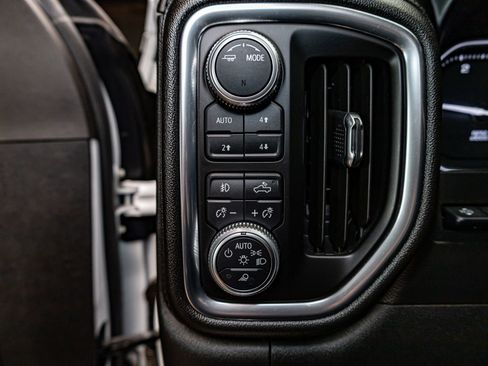 Used 2020 GMC Sierra 2500 Denali w/ Denali Ultimate Package image 20