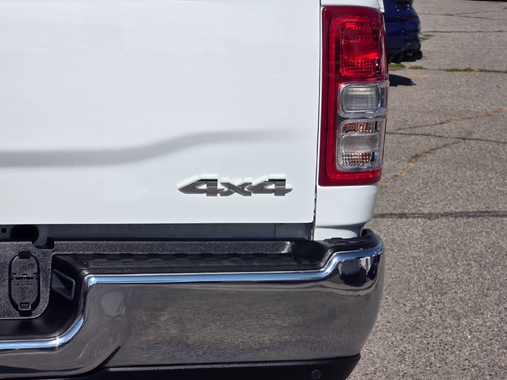 Certified 2024 RAM 2500 Big Horn w/ Off Road Package AWD/4WD image 8