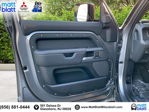 Used 2024 Land Rover Defender 110 X image 24