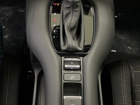 New 2026 Honda HR-V LX image 25