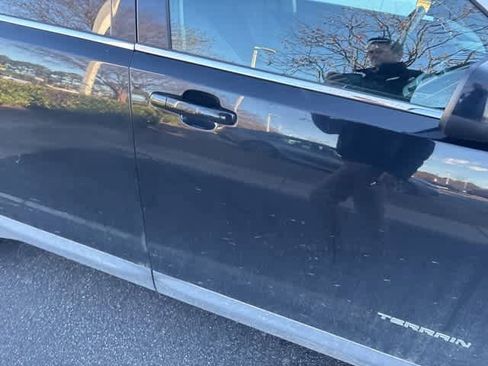 Used 2017 GMC Terrain SLE image 11