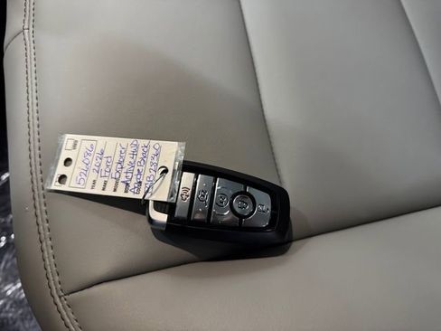 Used 2026 Ford Explorer Active w/ Active Comfort Package AWD/4WD image 26