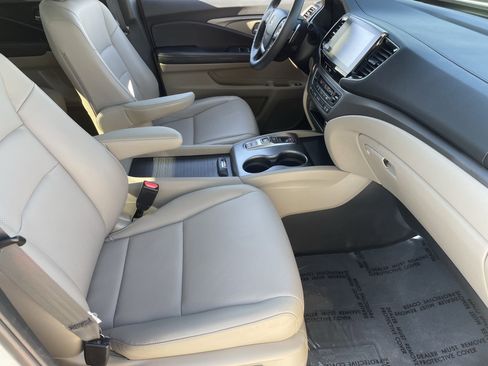 Used 2022 Honda Ridgeline RTL image 10