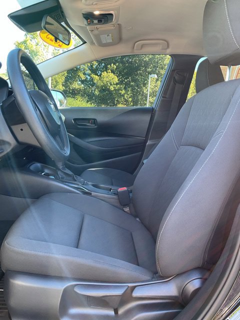 Used 2025 Toyota Corolla LE w/ Convenience Package FWD image 13