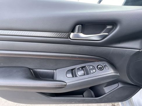 Used 2022 Nissan Altima 2.5 SR image 13