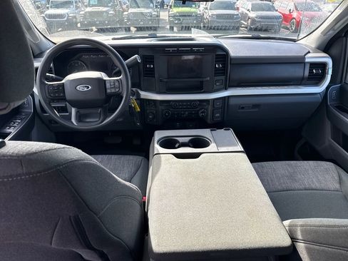 Used 2024 Ford F250 XLT w/ FX4 Off-Road Package image 10