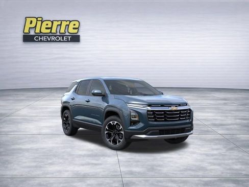 New 2026 Chevrolet Equinox LT image 1