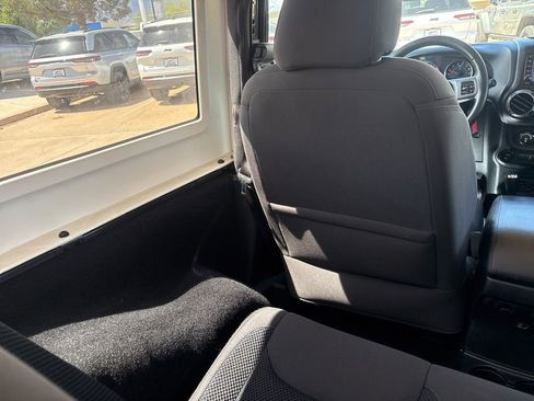 Used 2017 Jeep Wrangler Sport image 24