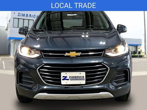 Certified 2022 Chevrolet Trax LT w/ Driver Confidence Package AWD/4WD image 2