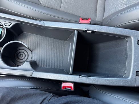 Used 2023 Kia Niro EX image 26