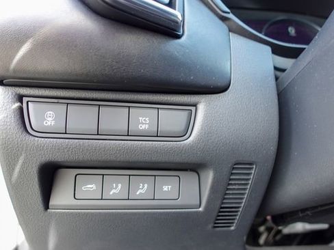 Used 2024 MAZDA CX-50 AWD 2.5 S w/ Premium Plus Pkg image 17