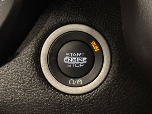 Used 2025 RAM 1500 Big Horn AWD/4WD image 33