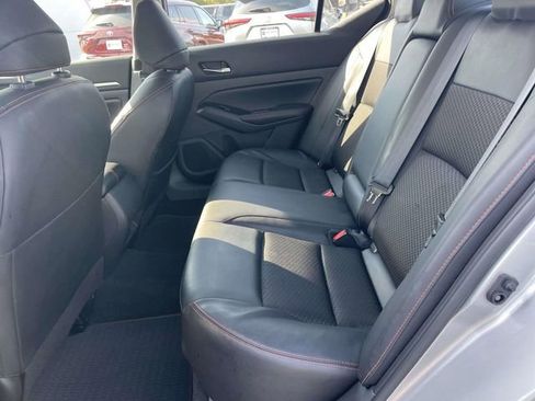 Used 2024 Nissan Altima 2.5 SR FWD image 19