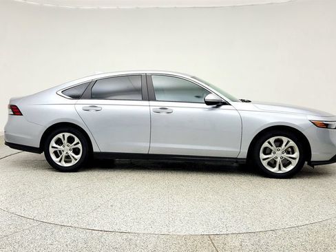 Used 2023 Honda Accord LX image 4