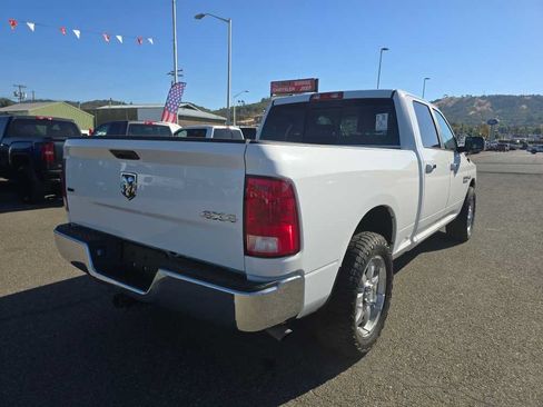 Used 2017 RAM 1500 Classic SLT AWD/4WD image 10
