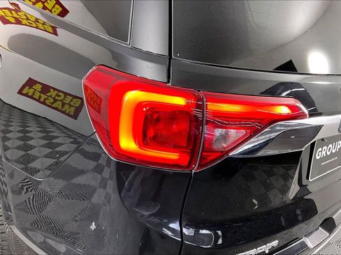 Used 2019 GMC Acadia Denali image 50