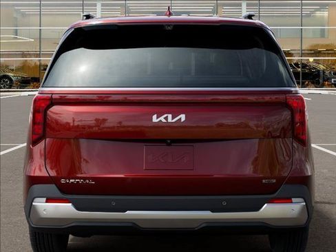 Used 2026 Kia Carnival SX FWD image 13