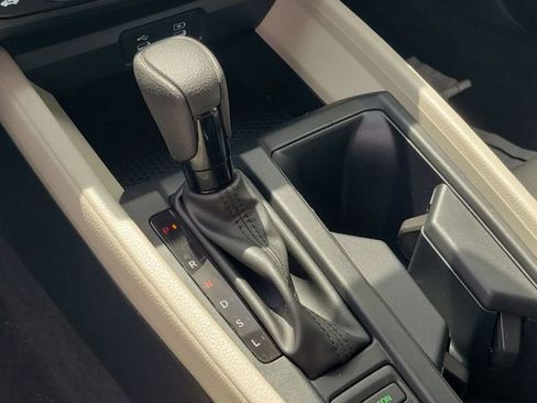 Used 2024 Honda Accord EX image 35