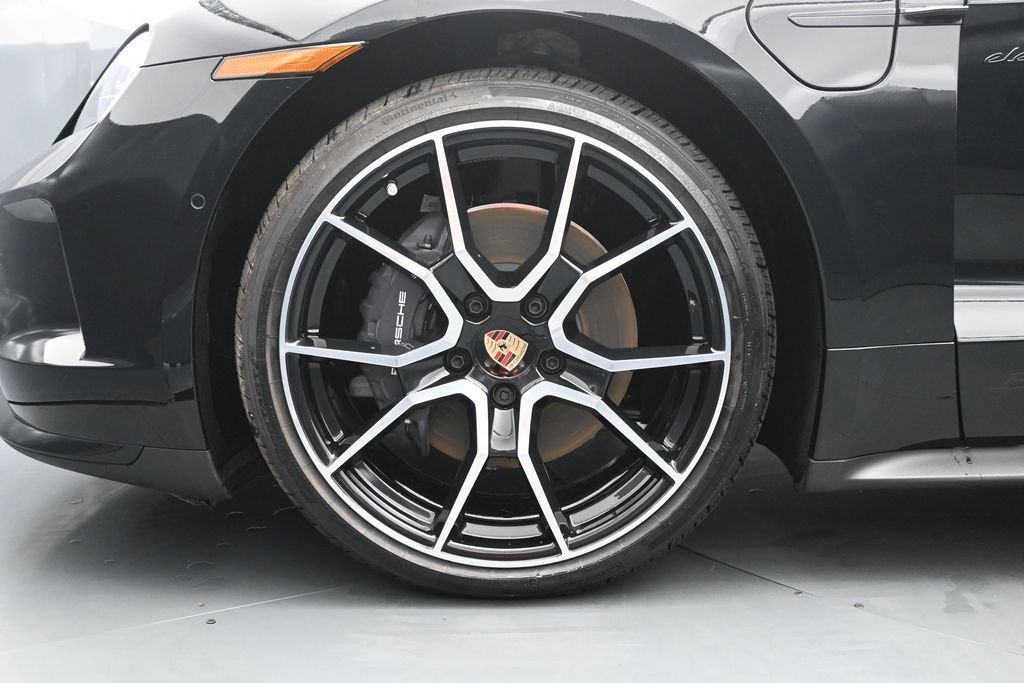 New 2026 Porsche Taycan AWD/4WD image 9