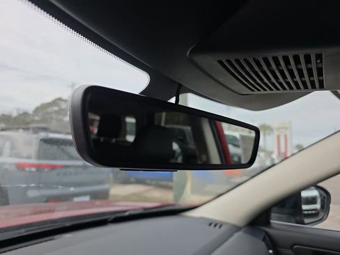 New 2026 Nissan Pathfinder SL image 32