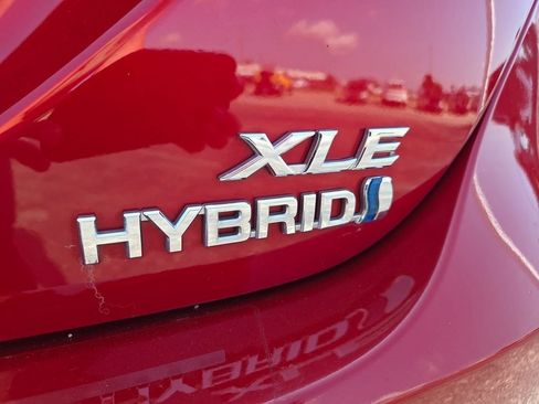 Used 2023 Toyota Camry XLE w/ Navigation Package FWD image 27